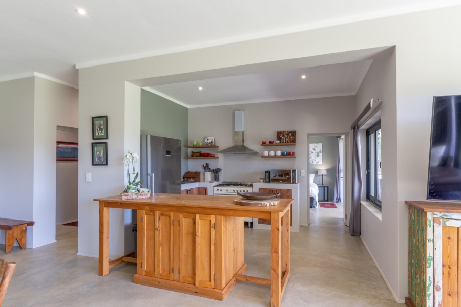 5 Bedroom Property for Sale in Oubaai Western Cape